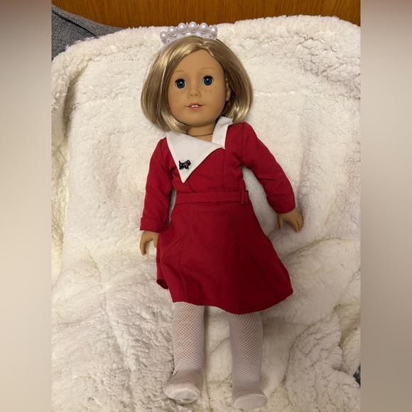 green emerald velvet dress Women's American Girl Kit Kittredge Blonde Bob Wig main image 0